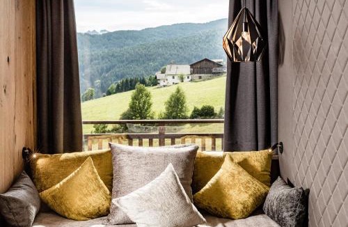 Maranza Hotel | SONNENBERG Panorama Dolomites Wellbeing