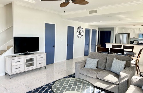Bahamas Terrace Condo | South Pointe Villa - Luxurious 3BR Oceanfront Villa - Newly Renovated!