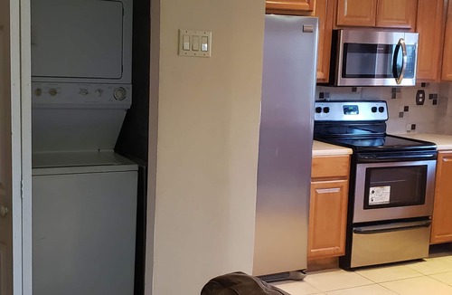 Eden Gardens Apartment | Spacious 2 Bedroom Kensington Cresent New Kgn