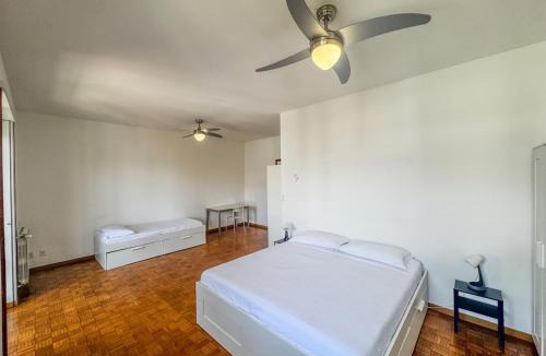 Cascina dei Pomi Apartment | Spacious and bright 3-bedroom apartment steps from Milan Central Station