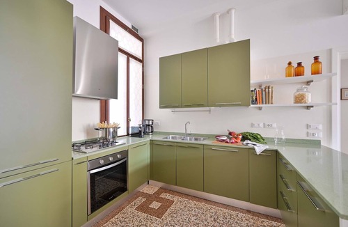 San Marco Apartment | Spacious and Scenic Apartment at the Fenice Theatre