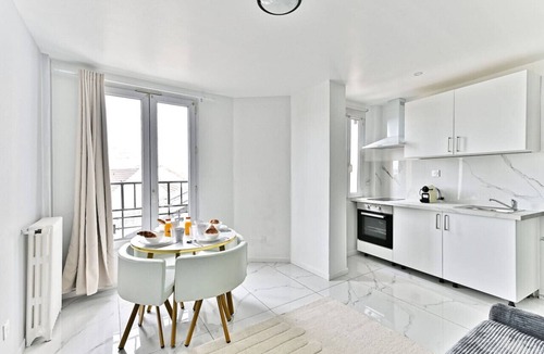 Gagny Apartment | Spacious apartment in the Paris suburbs