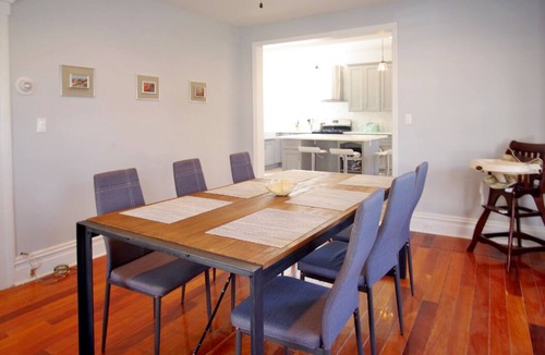 Queens House | Spacious, Family friendly, outdoor space, Rockaway Beach - 6 month rental
