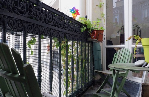 Porte-Saint-Martin Apartment | Spacious, light-filled 57m2 character apartment overlooking courtyard ideal for families