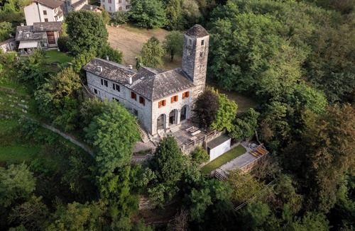 Prata Camportaccio Apartment | Spacious listed vacation apartment between Lake Como & Chiavenna