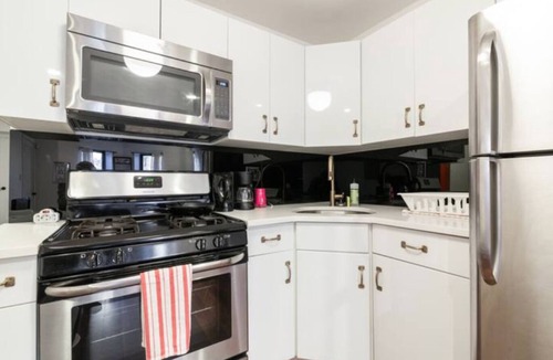 Bedford-Stuyvesant Apartment | Spacious one bedroom apartment in Brooklyn