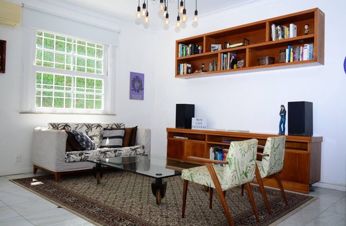 Jardim Botanico House | SPECTACULAR house in a safe and charming neighborhood, for up to 10 people