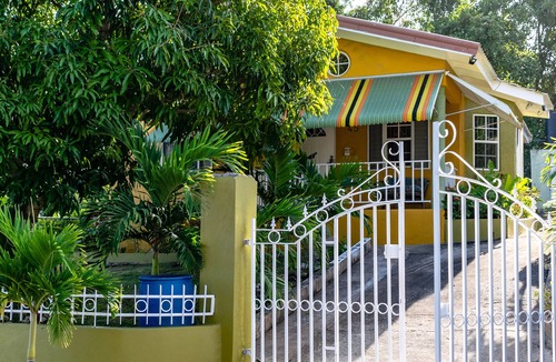 Oracabessa House | St Mary The Emerald Ocean View Villa