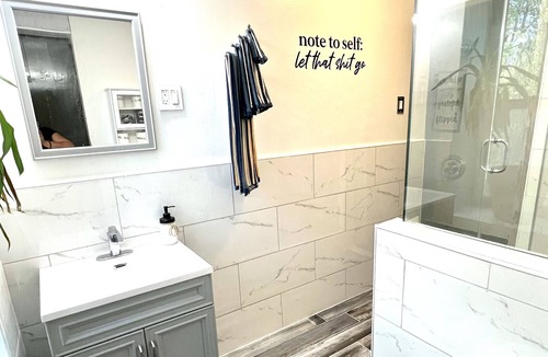 Rosebank House | State island bay view 2bedroom apartment