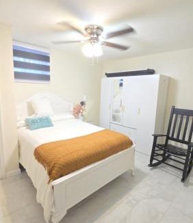 Emerson Hill Apartment | Staten Island Cozy Private 1-br Basement Apt close to NYC Family & Pet Friendly