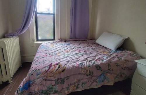 Crown Heights House | Stay in Historic Brooklyn Townhouse