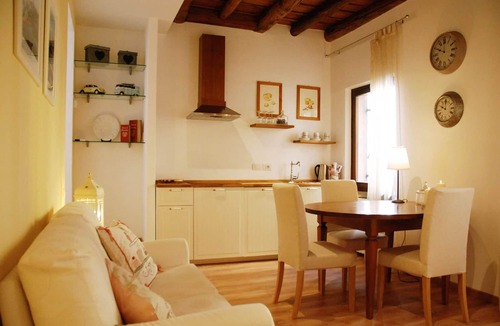 Verona City Centre Apartment | STELLA LUXURY HOME - Luxury Apartment 023091-LOC-00151
