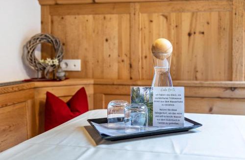 Monguelfo Apartment | Stoffnerhof Apt Edelweiß