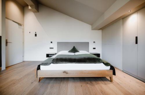 Tirolo Bed & Breakfast | Stricker Aparthotel
