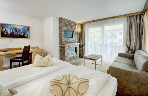 San Leonardo in Passiria Hotel | Stroblhof Active Family Spa Resort