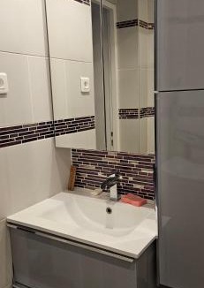 Petit-Ivry Apartment | STUDIO 22M2 A IVRY/SEINE-A 200 METRES DE PARIS. PROCHE METRO 7