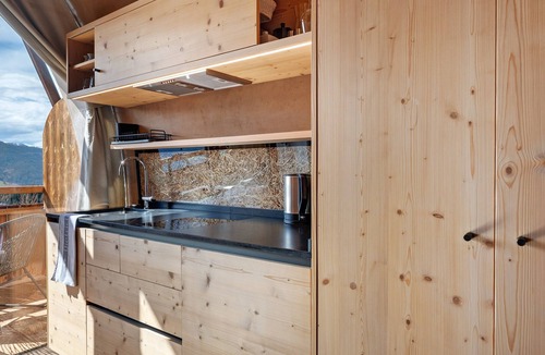 Velturno Apartment | Studio 'Dietrichhof Pavilion Fire' with Mountain View, Shared Terrace and Wi-Fi