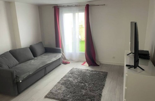 Antony Apartment | Studio downtown