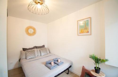 Petit-Ivry Apartment | Studio rénové calme et cosy (10' Paris Pte d'Ivry)