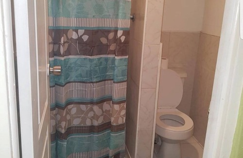 Regency Park Apartment | Studio - Regency Rental