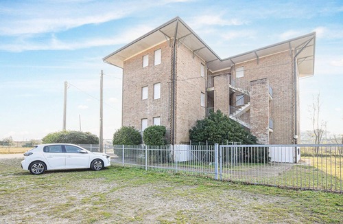 Rosolina Mare Apartment | Stunning apartment in Rosolina Mare RO