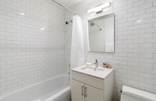 West Village Apartment | Stunning Greenwich Village Studio with Amenities