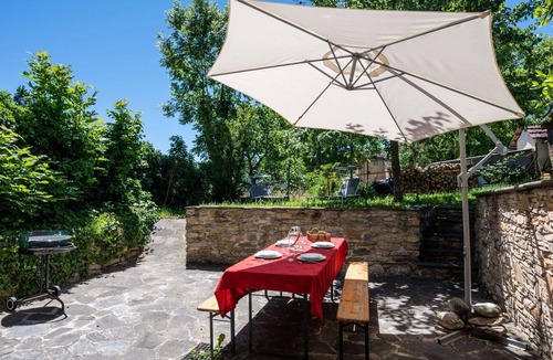 Roccabruna House | Stunning private villa for 4 people with WIFI, TV and patio