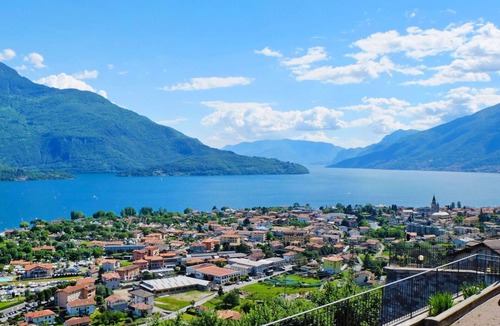 Vercana House | Stunning private villa for 7 guests with A/C, WIFI, TV, terrace and pets allowed