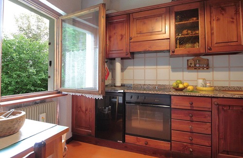 Nevegal House | Stunning villa for 6 people with WIFI, TV, terrace and pets allowed