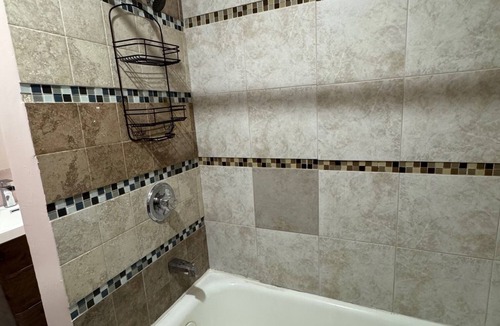 Bedford-Stuyvesant Apartment | Stuyvesant height 4th floor apartment 771 Greene Ave, Brooklyn, NY 11221