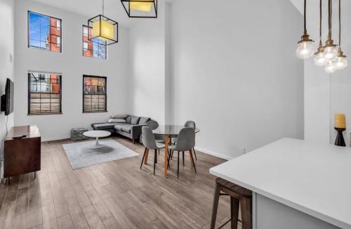 Gowanus Apartment | Stylish 2BR Loft - Carroll Gardens - Prime area