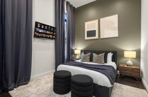East Harlem Apartment | Stylish 3BR Designer Home in Harlem!