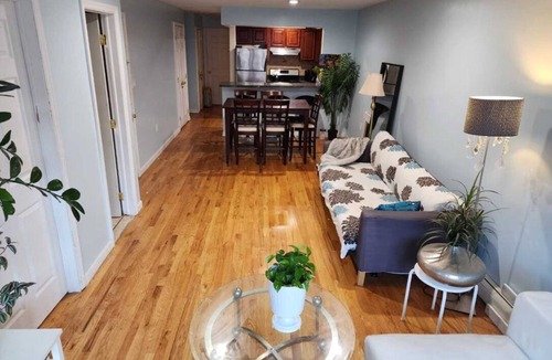 Prospect Lefferts Gardens Apartment | Stylish and cozy apartment near good city transportation