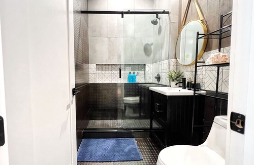 South Slope Apartment | STYLISH Boutique apt w rooftop in Park Slope Brooklyn