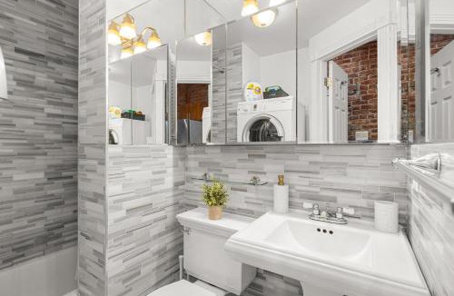 Bowery Apartment | Stylish Escape Modern 2BR Condo on Prince Street