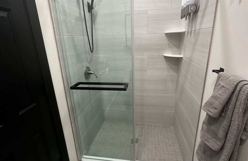 East New York Apartment | Stylish high end apartment 2 bed 1 bath