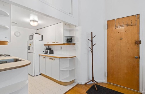 Manhattan Apartment | Stylish Studio in Central Park/Best Location Ever!