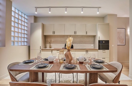 Quartier de la Porte-Saint-Denis Apartment | Sublim Apartment 3 Bedrooms Center of Paris