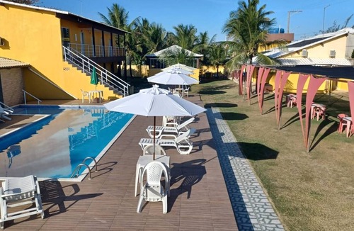 Barra Nova Apartment | Suite with queen-size bed, smart TV, air conditioning, minibar and bidet
