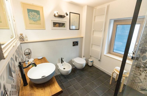 Trarego Viggiona House | Suite with kitchen and view of Lake Maggiore