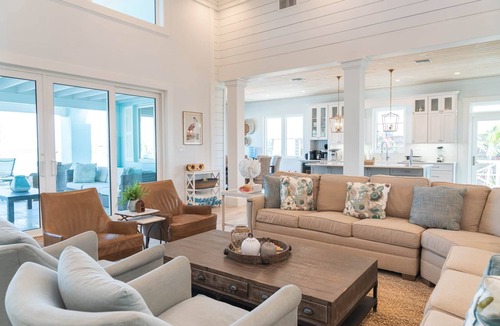 William's Town Villa | Suma Sands Villa, Beachfront w/heated pool, year-round beach, Tropic of Cancer