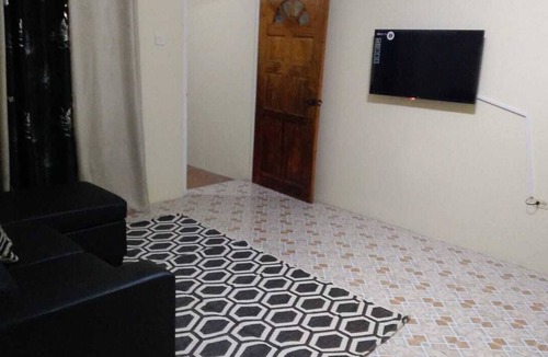 Santa Cruz Apartment | Summaz Oasis- Cozy 2-bedroom apartment with WiFi, AC in charming Santa Cruz