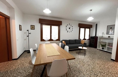 Longarone Apartment | Sunflower Apartment
