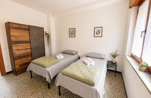 Longarone Apartment | Sunflower Apartment