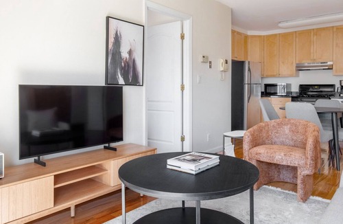 Boerum Hill Apartment | Sunny Boerum Hill 2BR w/ W/D, Balcony & Roof, nr BAM, by Blueground