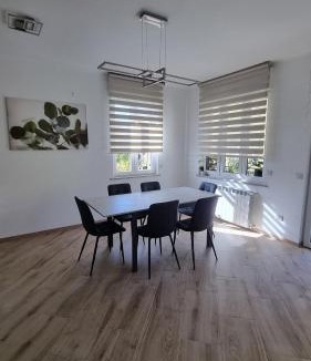 Monfalcone Apartment | Sunny CentralApartment -3 bedrooms ,Private Parking
