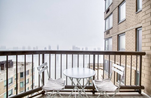Kips Bay Apartment | Sunny Kips Bay 3BR w/Elevator & Doorman, near East River, by Blueground