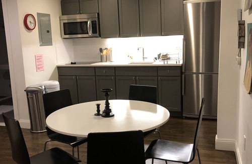 Boerum Hill Apartment | Sunny, Newly Renovated Family-Friendly 2 Bedroom Garden Apartment For Rent