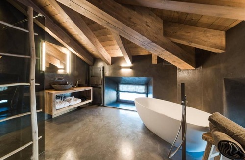 Valfurva Hotel | Sunny Valley Mountain Lodge