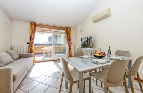 Sirmione Old Town Apartment | Sunset Apartment Home & Terrace